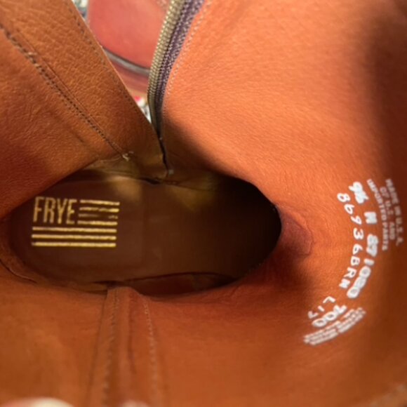 [SOLD] FRYE Campus Mid Calf Boot with Inside Zipper - Mens  Size: 9.5 - Picture 16 of 16